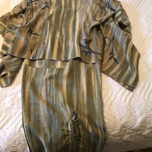Ivy Reed 2 Piece Outfit Size S